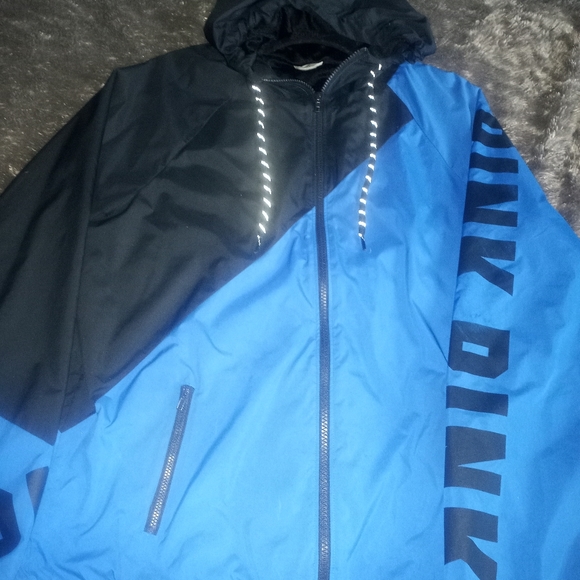 💙🖤 VS PINK - Picture 2 of 6